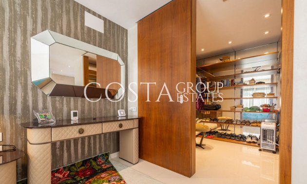 Resale - Villa -
Orihuela - Campoamor