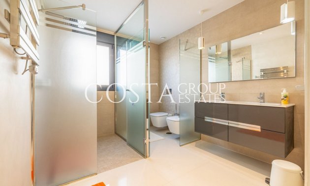 Resale - Villa -
Orihuela - Campoamor