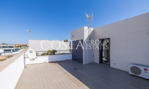 Resale - Villa -
Orihuela - Campoamor