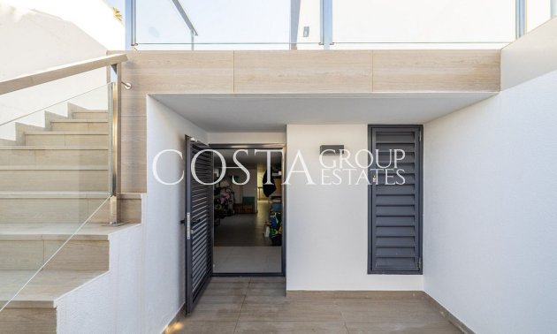 Resale - Villa -
Orihuela - Campoamor