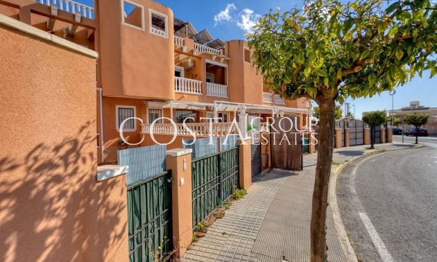 Revente - Maison -
Torrevieja - Torrevieja Centro