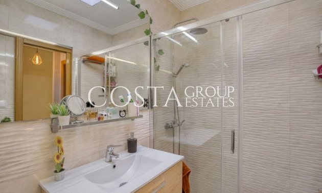 Revente - Maison -
Torrevieja - Torrevieja Centro