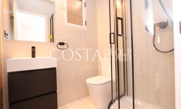 Resale - House -
Orihuela - Punta Prima