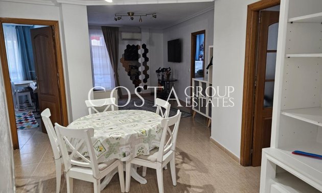 Herverkoop - Apartments -
Torrevieja - Torrevieja Centro