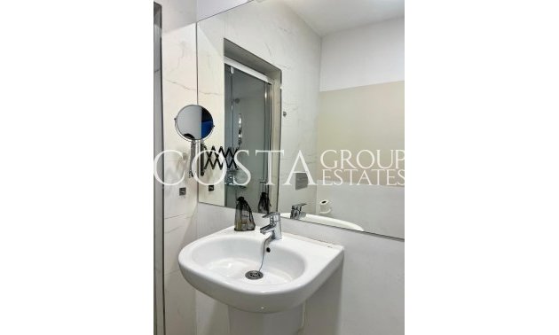 Herverkoop - Apartments -
Alicante - Alicante Centro