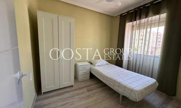 Revente - Apartments -
Alicante - Alicante Centro