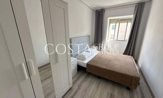 Revente - Apartments -
Alicante - Alicante Centro