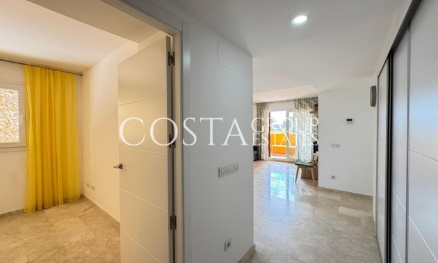 Resale - Apartments -
Torrevieja - Torrevieja Centro