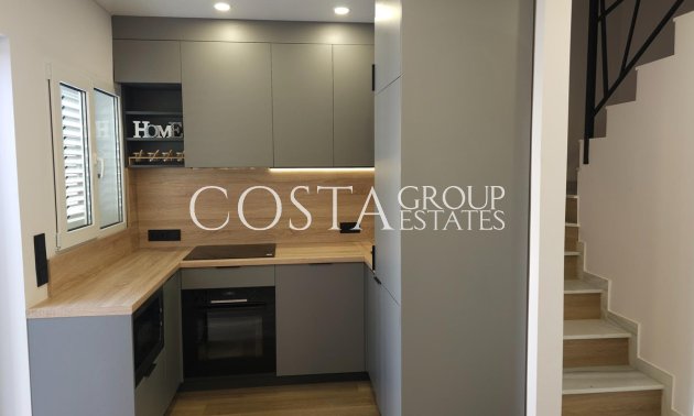 Odsprzedaż - Dom -
Torrevieja - Torrevieja Centro