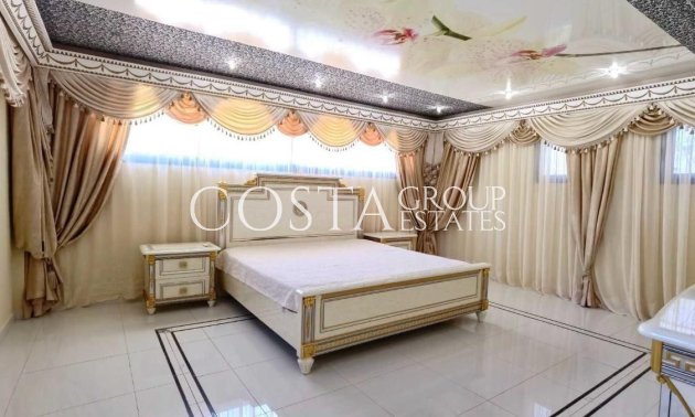 Resale - House -
Altea - Altea Centro