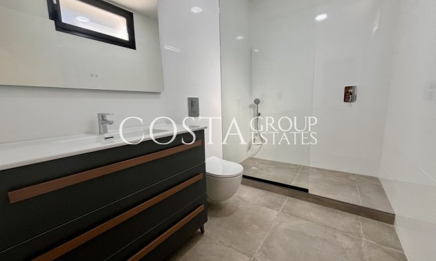 Odsprzedaż - Willa -
Torrevieja - Torrevieja Centro