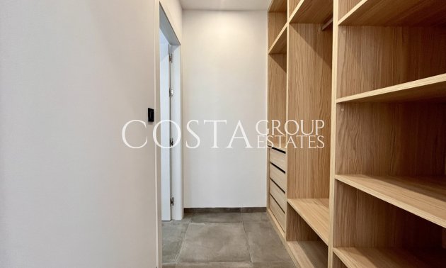 Odsprzedaż - Willa -
Torrevieja - Torrevieja Centro