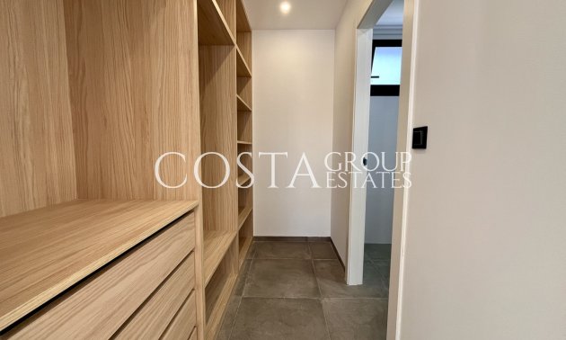 Odsprzedaż - Willa -
Torrevieja - Torrevieja Centro