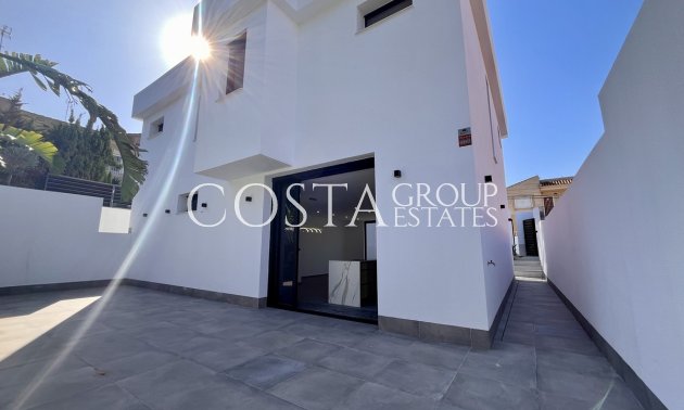 Odsprzedaż - Willa -
Torrevieja - Torrevieja Centro