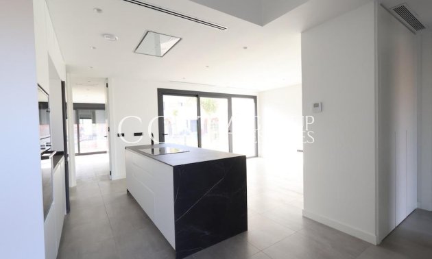 Herverkoop - Villa -
Los Alcazares - Los Alcazares Centro