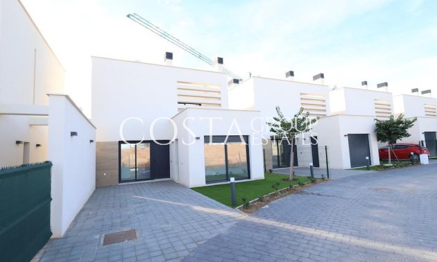 Herverkoop - Villa -
Los Alcazares - Los Alcazares Centro