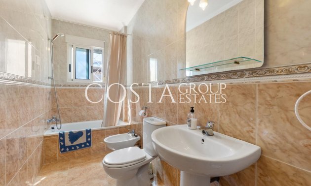 Wiederverkauf - House -
Torrevieja - Torrevieja Centro