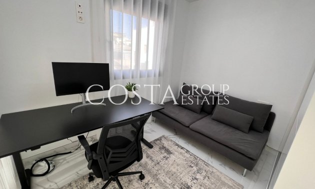 Herverkoop - Villa -
Los Montesinos - Los Montesinos Centro