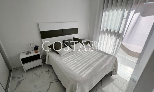 Herverkoop - Villa -
Los Montesinos - Los Montesinos Centro