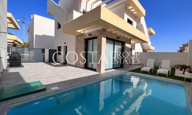 Herverkoop - Villa -
Los Montesinos - Los Montesinos Centro