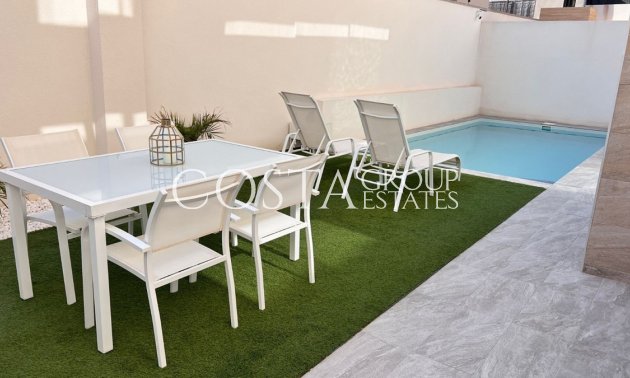 Herverkoop - Villa -
Los Montesinos - Los Montesinos Centro