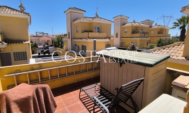 Herverkoop - Villa -
Algorfa - Algorfa Centro