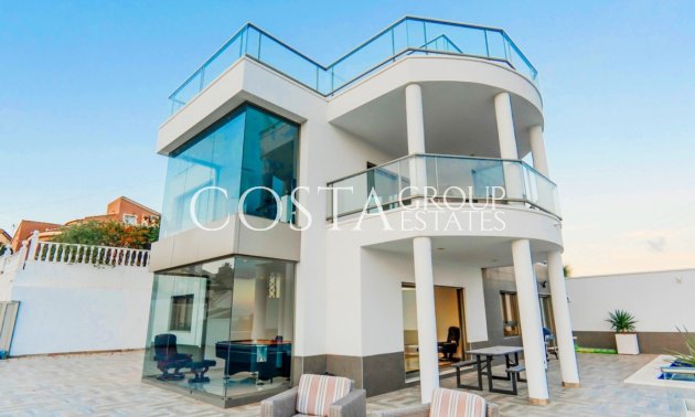 Resale - Villa -
Rojales - Ciudad Quesada