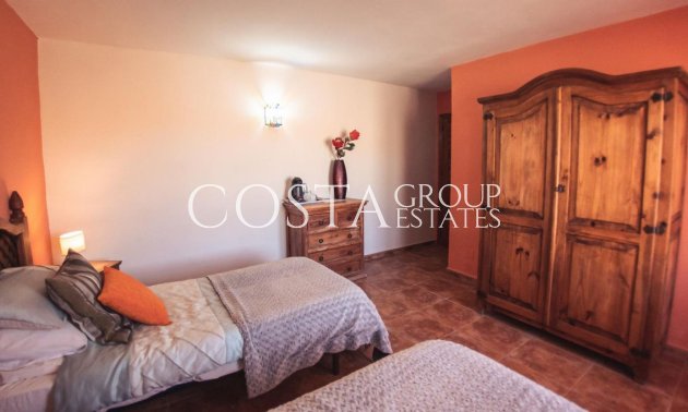 Resale - Villa -
Lorca - Lorca Centro