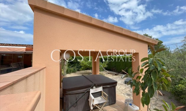 Odsprzedaż - Willa -
Teulada - Moraira