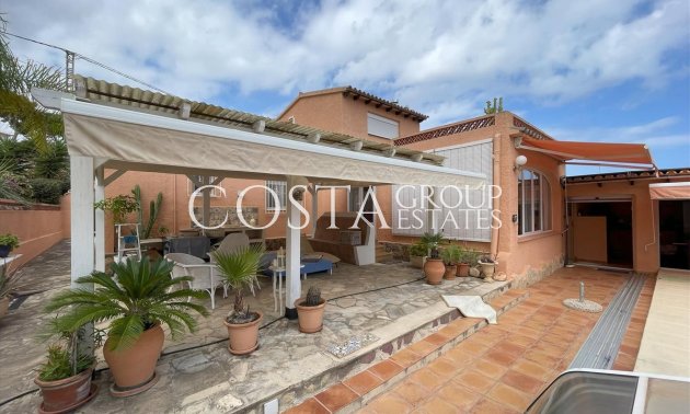 Odsprzedaż - Willa -
Teulada - Moraira