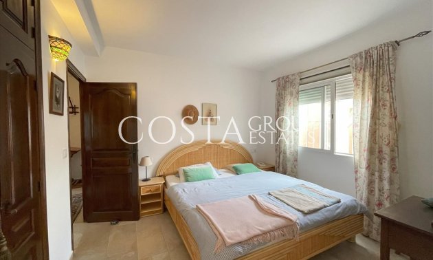 Odsprzedaż - Willa -
Teulada - Moraira