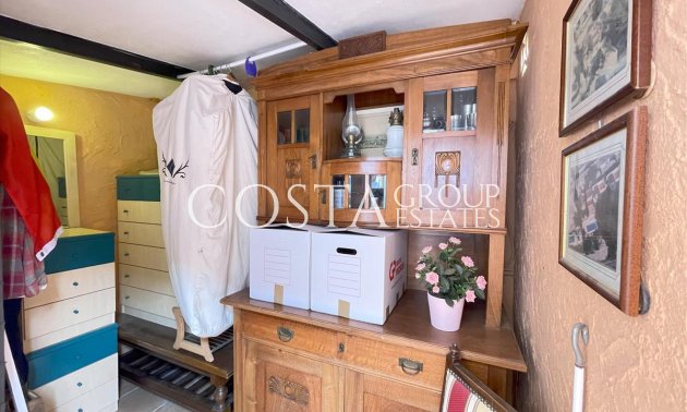 Odsprzedaż - Willa -
Teulada - Moraira