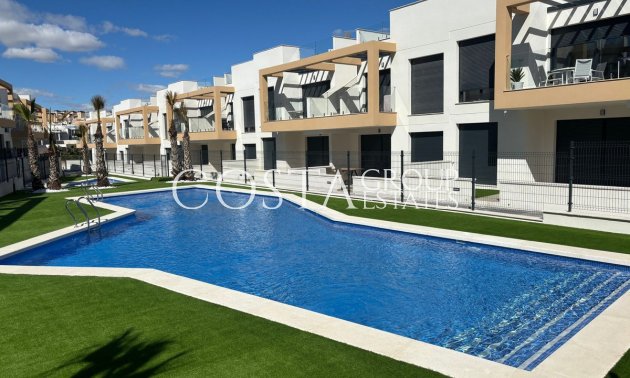 Wiederverkauf - Apartments -
Orihuela - Villamartin