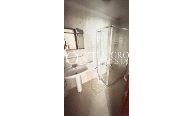 Resale - Apartments -
Torrevieja - Torrevieja Centro