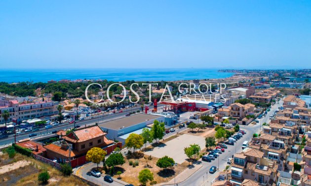 Resale - House -
Orihuela - Orihuela Costa