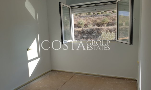 Odsprzedaż - Willa -
Pinoso - Pinoso Centro