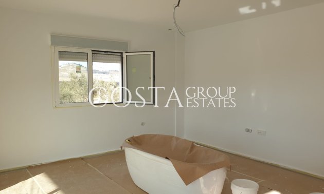 Odsprzedaż - Willa -
Pinoso - Pinoso Centro