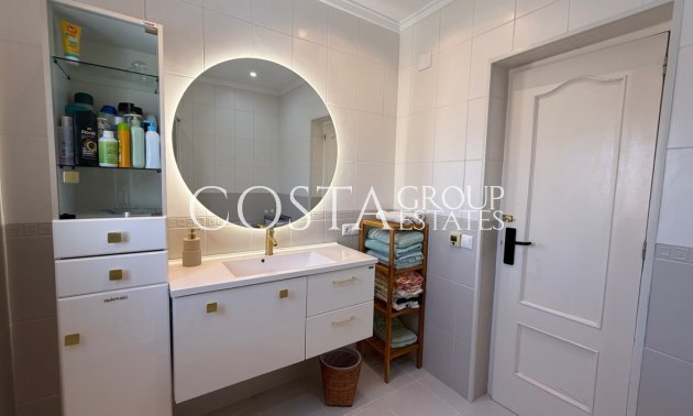 Resale - Villa -
Torrevieja - Torrevieja Centro