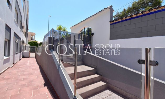 Wiederverkauf - Apartments -
Orihuela - Villamartin