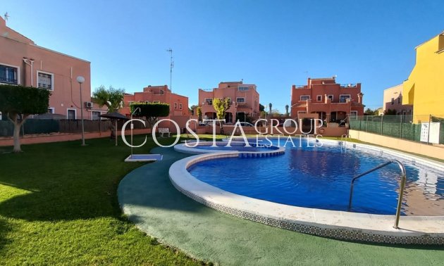 Herverkoop - Huis -
Los Montesinos - Los Montesinos Centro