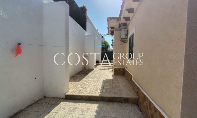 Revente - Villa -
Bigastro