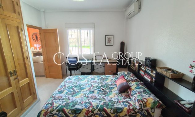 Revente - Villa -
Bigastro