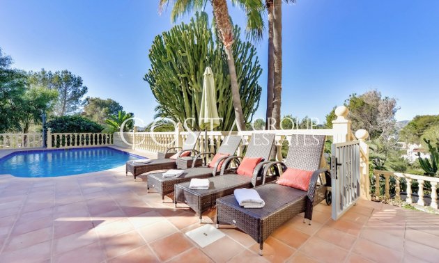 Resale - Villa -
Teulada - Moraira