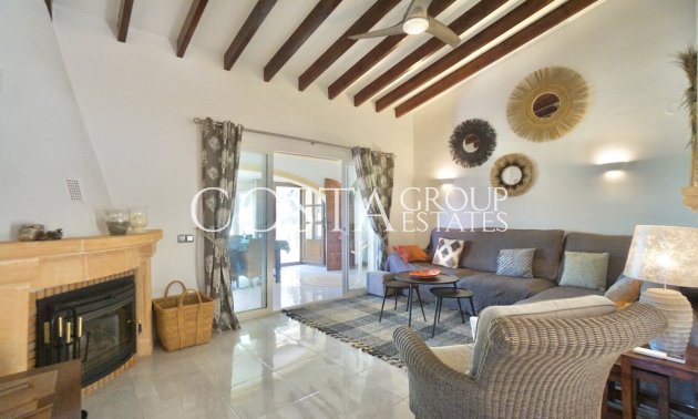 Resale - Villa -
Teulada - Moraira
