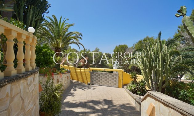 Resale - Villa -
Teulada - Moraira