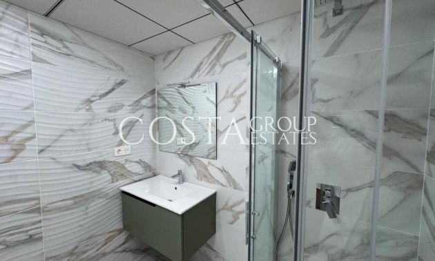 Resale - Apartments -
Torrevieja - Torrevieja Centro