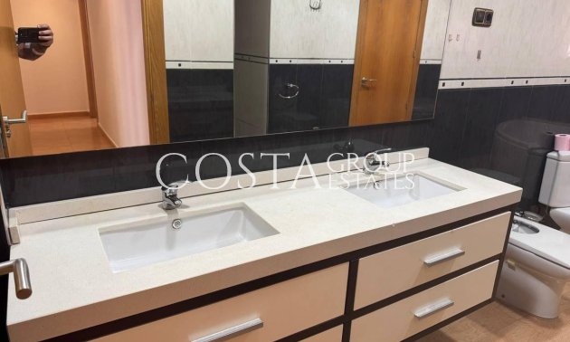 Wiederverkauf - Apartments -
Torrevieja - Torrevieja Centro