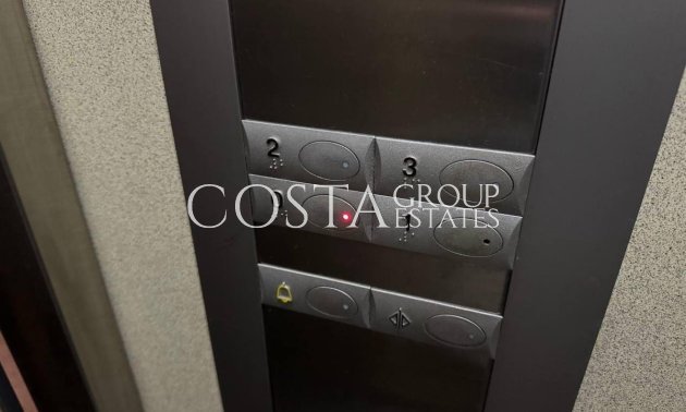 Wiederverkauf - Apartments -
Torrevieja - Torrevieja Centro