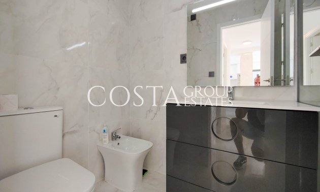 Resale - Apartments -
Orihuela - Punta Prima