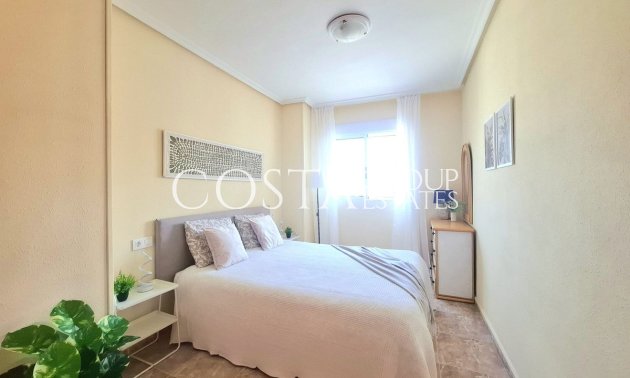Odsprzedaż - Apartments -
Torrevieja - Torrevieja Centro